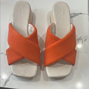 Women's Sanctuary Orange Crisscross Slide Sandals with wooden platform